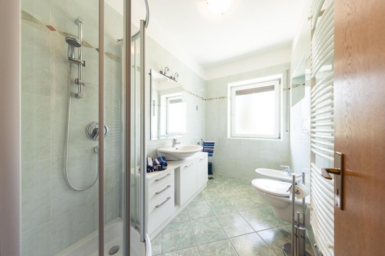 Haus Dorfblick Appartement Caldaro Buitenkant foto