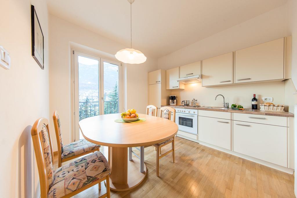 Haus Dorfblick Appartement Caldaro Buitenkant foto
