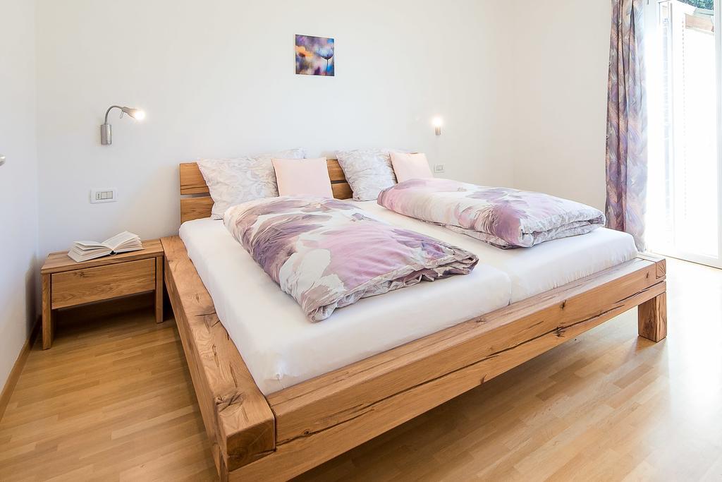 Haus Dorfblick Appartement Caldaro Buitenkant foto